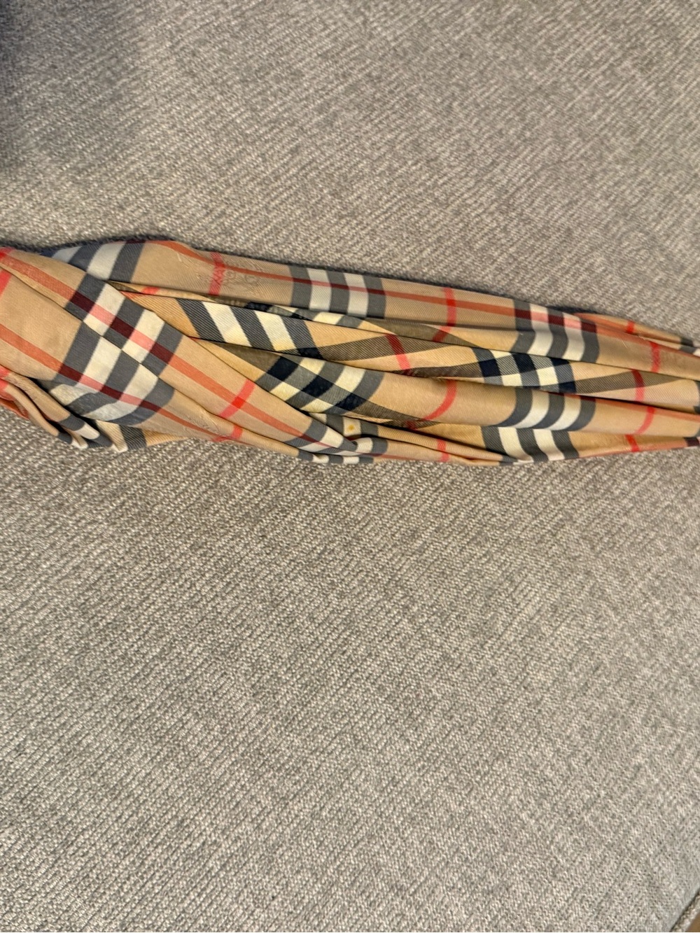 Vintage Burberrys Nova Check Walking Stick Umbrella with Wood Handle - Picture 12 of 12